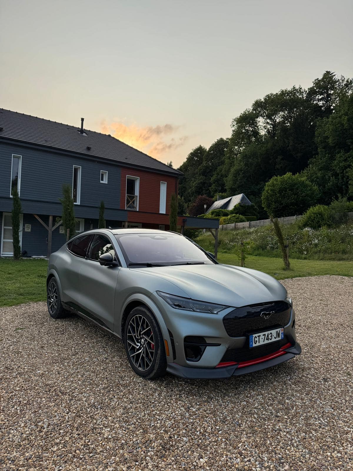 FRONT V2
