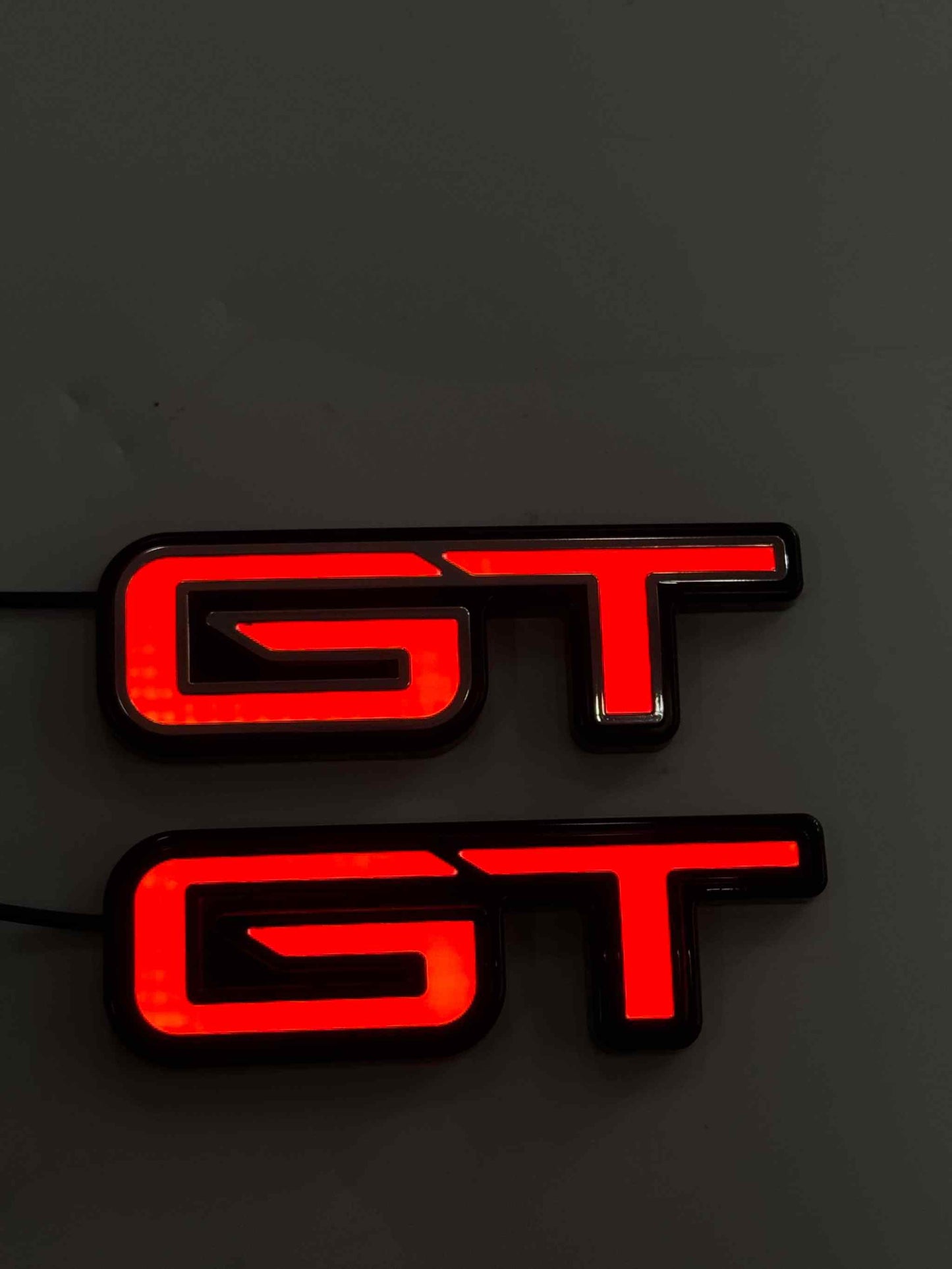 ULTIMATE UNTAMED PACKAGE 2026 Mustang Mach-E GT V2 Carbon Fiber Grille with Chrome Pony Emblem and GT Light