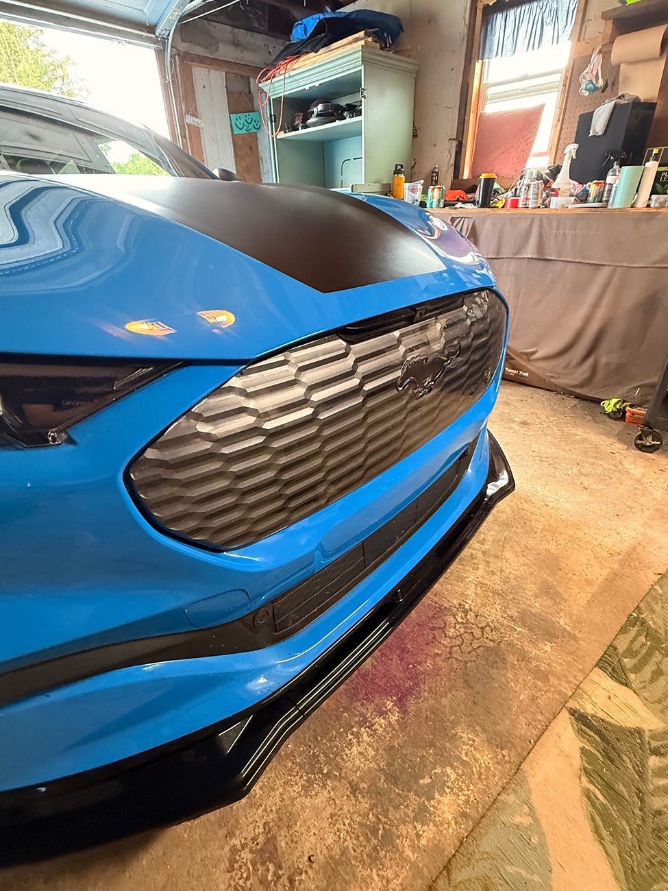 KIT NON-GT 3D GRILL with LIGH-UP PONIES
