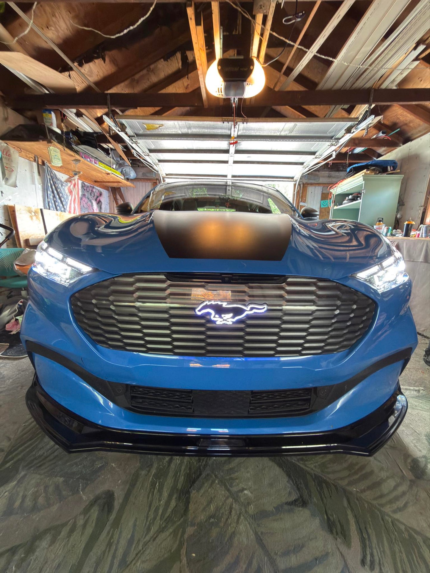 KIT NON-GT 3D GRILL with LIGH-UP PONIES