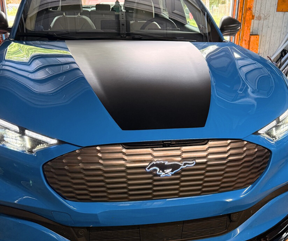 KIT NON-GT 3D GRILL with LIGH-UP PONIES