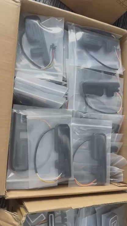 NEW ULTIMATE LIGHT-UP GT LOGO